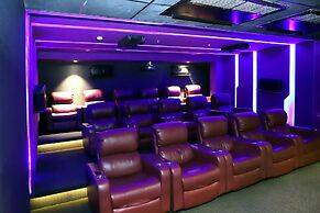 Quality Inn Patria Suites, Rajkot