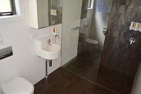 Bimbi Park - Camping Under Koala