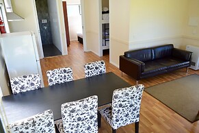 Bimbi Park - Camping Under Koala