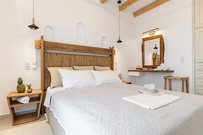 Birikos Hotel & Suites