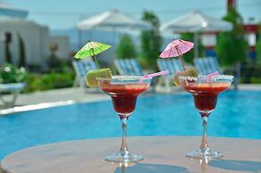 Birikos Hotel & Suites