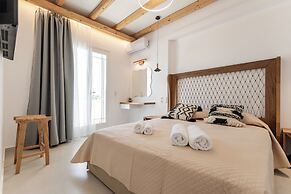 Birikos Hotel & Suites