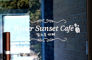 Andong River Sunset Pension