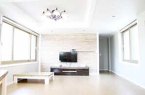 Andong River Sunset Pension