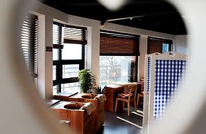 Andong River Sunset Pension