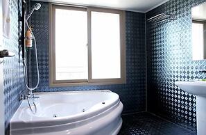 Andong River Sunset Pension