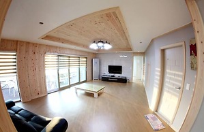 Andong River Sunset Pension