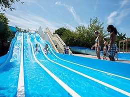 La Réserve Mobile Home Premium 4-6 Places, VIP-4 Fun Pass