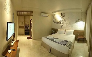 Koh Ngai Paradise Beach Resort