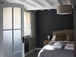 The Three Horseshoes Warham