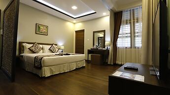 Cloud 10 Boutique Hotel