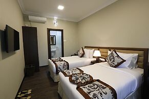 Cloud 10 Boutique Hotel