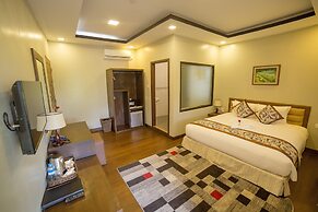 Cloud 10 Boutique Hotel