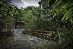 Cloud 10 Boutique Hotel