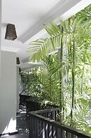 Cloud 10 Boutique Hotel