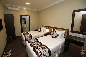 Cloud 10 Boutique Hotel