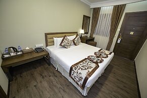 Cloud 10 Boutique Hotel