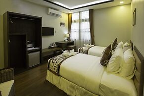 Cloud 10 Boutique Hotel