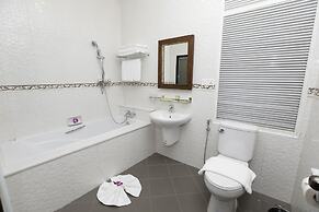 Cloud 10 Boutique Hotel