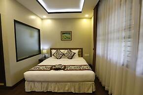 Cloud 10 Boutique Hotel