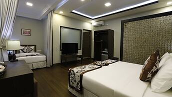 Cloud 10 Boutique Hotel