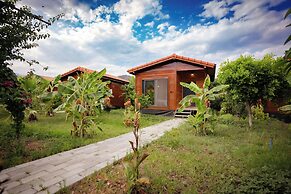 Lemon Garden Lodge