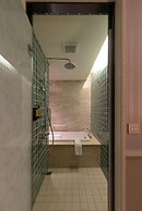 Golden Tulip RS Boutique Hotel