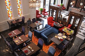 Golden Tulip RS Boutique Hotel