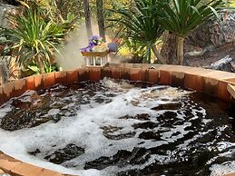 Baan Pingkan Wellness Resort