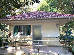 Baan Pingkan Wellness Resort