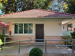 Baan Pingkan Wellness Resort