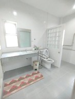 Baan Pingkan Wellness Resort