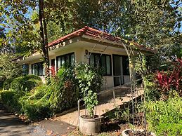 Baan Pingkan Wellness Resort