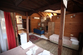 Kayserkaya Cottages & Camping