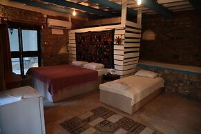 Kayserkaya Cottages & Camping