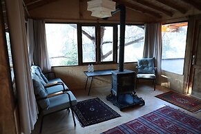 Kayserkaya Cottages & Camping