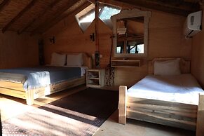 Kayserkaya Cottages & Camping