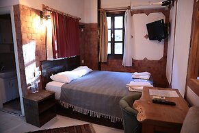 Kayserkaya Cottages & Camping