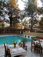 Kayserkaya Cottages & Camping