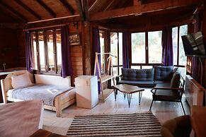 Kayserkaya Cottages & Camping