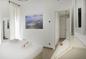 AT Home Heart of Milan - Stampa