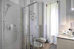 AT Home Heart of Milan - Stampa