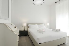 AT Home Heart of Milan - Stampa