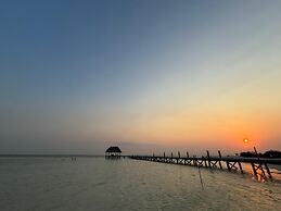 La Diosa Kali Beach Front Hotel