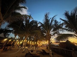 La Diosa Kali Beach Front Hotel