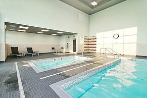 Holiday Inn Hotel & Suites Calgary Airport North by IHG