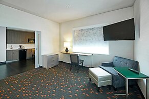 Holiday Inn Hotel & Suites Calgary Airport North by IHG