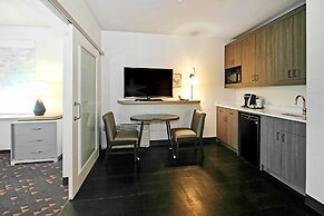 Holiday Inn Hotel & Suites Calgary Airport North by IHG