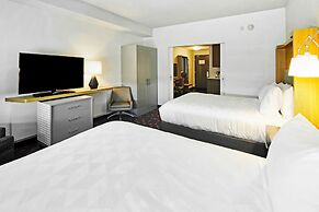 Holiday Inn Hotel & Suites Calgary Airport North by IHG