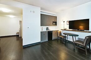 Holiday Inn Hotel & Suites Calgary Airport North by IHG